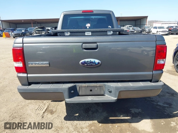 2008 Ford Ranger XL z VIN 1FTYR10D68PB08692, wystawiony jako IAAI lot #41792735 z przebiegiem 100 922 mil mil oraz . Historia ofert i sprzedaży dostępna na DreamBid. Obrazek 17.