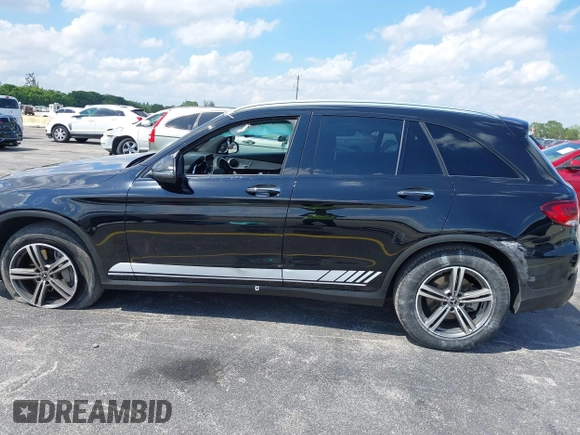 2020 Mercedes-Benz GLC 300 with VIN WDC0G8DB3LF734343, listed as a IAAI auction lot 41894613 with 88,728 mi miles and . Bid and sale history available at DreamBid. Image 14.