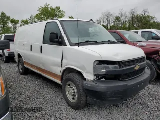2019 Chevrolet Express Cargo with VIN 1GCWGAFP4K1227186, listed as a Copart auction lot 55532715 with 148,607 mi miles and Salvage title. Bid and sale history available at DreamBid. Image 4.