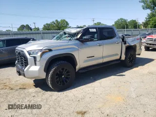 2024 Toyota Tundra Limited z VIN 5TFWA5DB3RX146431, wystawiony jako Copart lot #52814175 z przebiegiem 8 831 mil mil oraz Szkoda całkowita • Salvage title. Historia ofert i sprzedaży dostępna na DreamBid. Obrazek 1.