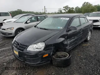 2010 Volkswagen Jetta Wolfsburg Edition с VIN 3VWRA7AJ1AM152790, выставлен на аукционе Copart как лот 56278815 с пробегом 130 356 миль миль и Списание • Salvage title. История ставок и продаж доступна на DreamBid. Изображение 1.