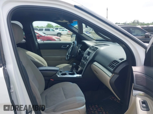 2013 Ford Explorer with VIN 1FM5K8B87DGC83040, listed as a IAAI auction lot 41940113 with 194,416 mi miles and . Bid and sale history available at carsss.com. Image 5.
