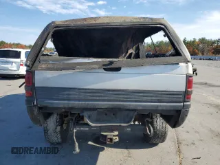 1998 Dodge 2500 with VIN 1B7KF2365WJ215346, listed as a Copart auction lot 77669924 with Not Provided miles and Clean Title. Bid and sale history available at DreamBid. Image 6.
