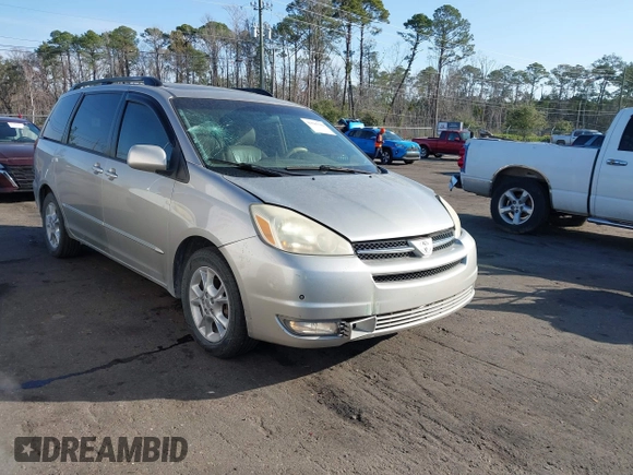 2004 Toyota Sienna XLE with VIN 5TDZA22C84S218262, listed as a IAAI auction lot 41585704 with 204,815 mi miles and . Bid and sale history available at DreamBid. Image 1.