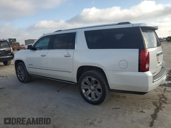 2016 GMC Yukon XL Denali with VIN 1GKS2HKJXGR220635, listed as a Copart auction lot 48920655 with 113,924 mi miles and Salvage Title. Bid and sale history available at DreamBid. Image 2.