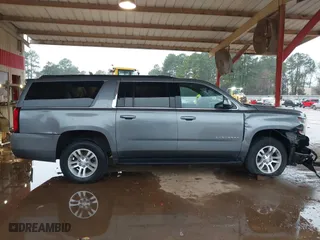2020 Chevrolet Suburban LT with VIN 1GNSKHKC0LR282818, listed as a IAAI auction lot 41539280 with 116,041 mi miles. Bid and sale history available at carsss.com. Image 13.