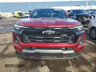 2024 Chevrolet Colorado 4WD Z71 with VIN 1GCPTDEK7R1299629, listed as a Copart auction lot 47263605 with 4,706 mi miles and Salvage Title. Bid and sale history available at carsss.com. Image 5.