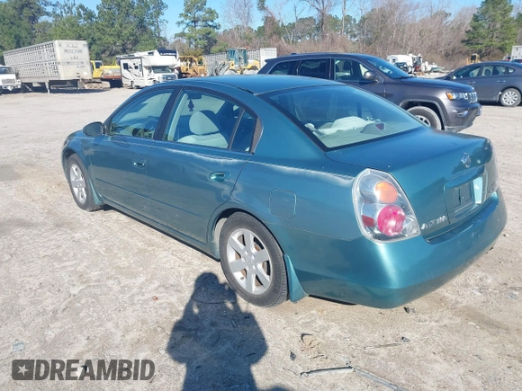 2002 Nissan Altima S with VIN 1N4AL11DX2C160462, listed as a IAAI auction lot 41581995 with 93,145 mi miles. Bid and sale history available at carsss.com. Image 3.