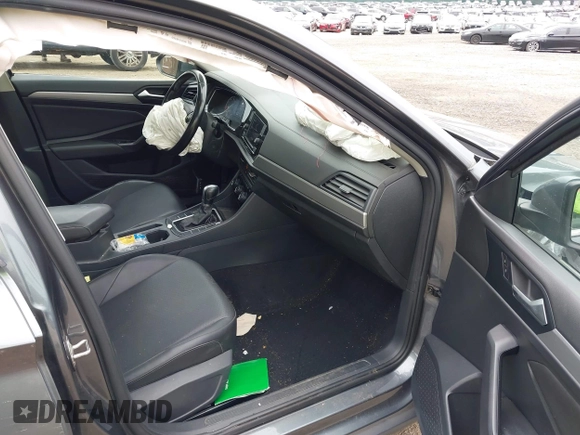 2019 Volkswagen Jetta S with VIN 3VWC57BU6KM197843, listed as a IAAI auction lot 42581482 with 133,607 mi miles and . Bid and sale history available at DreamBid. Image 5.