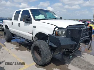 2003 Ford F-250 XL с VIN 1FTNW21P73EB43465, выставлен на аукционе IAAI как лот 42085057 с пробегом 222 366 миль миль и . История ставок и продаж доступна на DreamBid. Изображение 1.
