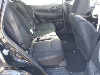 2017 Nissan Rogue SV with VIN KNMAT2MV2HP564782, listed as a IAAI auction lot 42099418 with 70,609 mi miles. Bid and sale history available at carsss.com. Image 8.