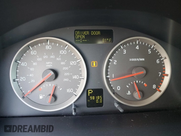 2005 Volvo S40 with VIN YV1MS390452080747, listed as a Copart auction lot 85923554 with 98,185 mi miles and Salvage Title. Bid and sale history available at carsss.com. Image 9.