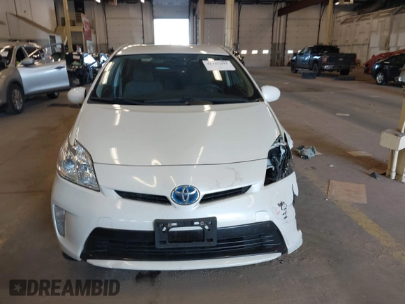 2015 Toyota Prius Four z VIN JTDKN3DU2F0470886, wystawiony jako IAAI lot #42157691 z przebiegiem 108 400 mil mil oraz . Historia ofert i sprzedaży dostępna na DreamBid. Obrazek 13.