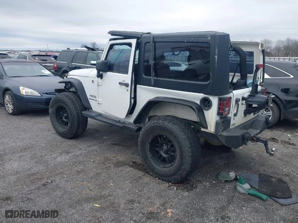 2015 Jeep Wrangler Sport with VIN 1C4AJWAG2FL711030, listed as a IAAI auction lot 41517859 with 89,790 mi miles. Bid and sale history available at carsss.com. Image 3.