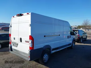 2015 Ram ProMaster Cargo with VIN 3C6TRVDG0FE501887, listed as a IAAI auction lot 41655896 with 121,574 mi miles and . Bid and sale history available at carsss.com. Image 4.