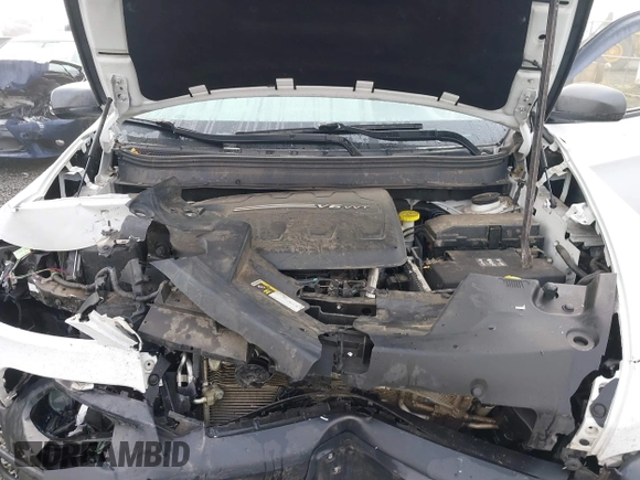 2017 Jeep Cherokee Trailhawk L Plus with VIN 1C4PJMBS2HD225011, listed as a IAAI auction lot 40802716 with 73,714 mi miles. Bid and sale history available at carsss.com. Image 10.