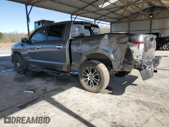2021 Nissan Titan SV z VIN 1N6AA1EFXMN518756, wystawiony jako Copart lot #44969775 z przebiegiem 101 589 mil mil oraz Szkoda całkowita • Salvage title. Historia ofert i sprzedaży dostępna na DreamBid. Obrazek 2.