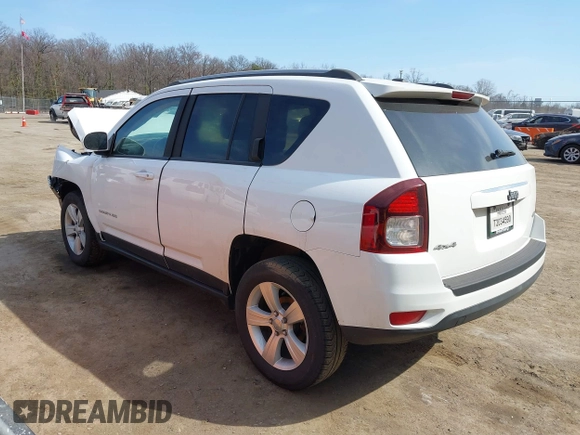 2016 Jeep Compass High Altitude with VIN 1C4NJDEB7GD662746, listed as a IAAI auction lot 41757184 with Not Provided miles and . Bid and sale history available at DreamBid. Image 3.