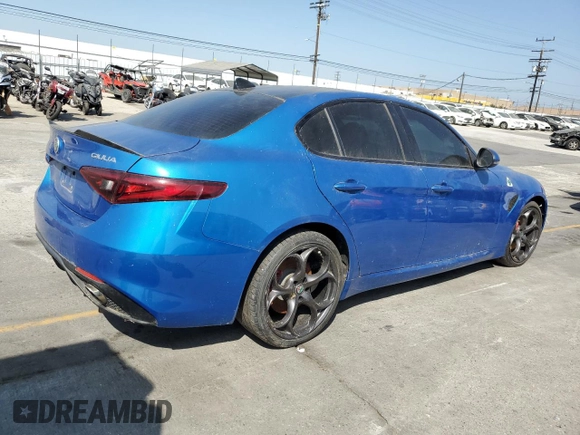 2018 Alfa Romeo Giulia Ti Sport with VIN ZARFAECN6J7597861, listed as a Copart auction lot 61804355 with Not provided miles and Clean title. Bid and sale history available at DreamBid. Image 3.