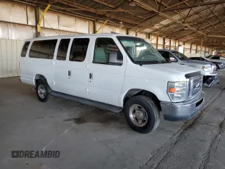 2008 Ford Econoline Passenger XL z VIN 1FBSS31L58DB39837, wystawiony jako Copart lot #57963735 z przebiegiem 75 005 mil mil oraz Tytuł czysty. Historia ofert i sprzedaży dostępna na DreamBid. Obrazek 4.