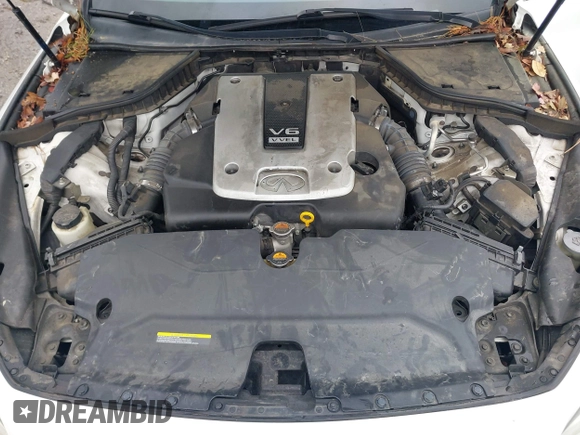 2014 Infiniti Q50 Premium with VIN JN1BV7AP3EM674807, listed as a IAAI auction lot 42003949 with 138,454 mi miles. Bid and sale history available at carsss.com. Image 10.
