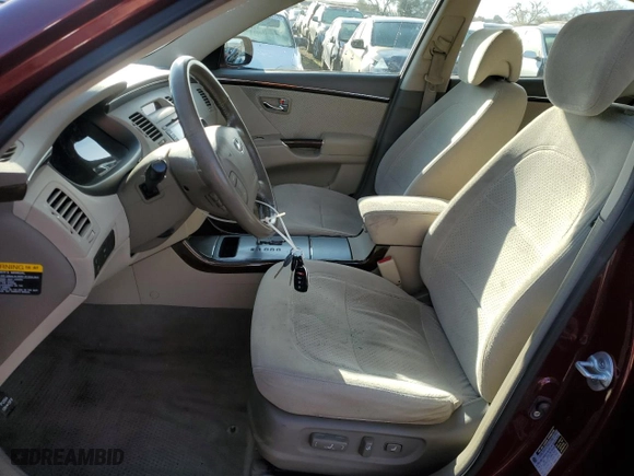 2009 Hyundai Azera GLS with VIN KMHFC46D29A349764, listed as a Copart auction lot 84111984 with 144,479 mi miles and Salvage Title. Bid and sale history available at carsss.com. Image 7.