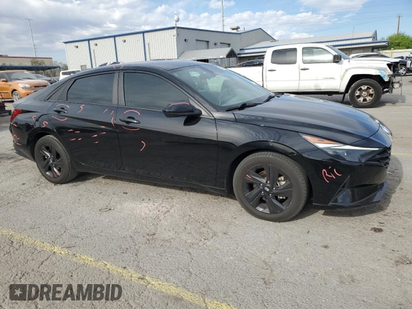 2021 Hyundai Elantra SEL z VIN 5NPLS4AG7MH017638, wystawiony jako Copart lot #53377195 z przebiegiem 106 287 mil mil oraz Szkoda całkowita • Salvage title. Historia ofert i sprzedaży dostępna na DreamBid. Obrazek 4.