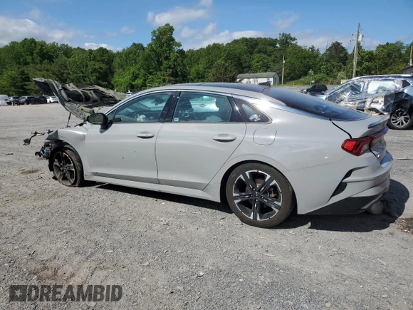 2022 Kia K5 GT-Line z VIN 5XXG64J22NG118741, wystawiony jako Copart lot #57244305 z przebiegiem Nie podano mil oraz Szkoda całkowita • Salvage title. Historia ofert i sprzedaży dostępna na DreamBid. Obrazek 2.