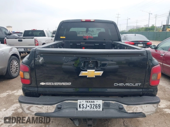 2005 Chevrolet Silverado 1500 Z71 with VIN 1GCEK19B95Z142179, listed as a IAAI auction lot 42203353 with 225,869 mi miles and . Bid and sale history available at DreamBid. Image 16.