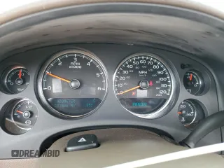 2009 Chevrolet Tahoe LTZ z VIN 1GNFC330X9J120398, wystawiony jako Copart lot #59917295 z przebiegiem 233 586 mil mil oraz Szkoda całkowita • Salvage title. Historia ofert i sprzedaży dostępna na DreamBid. Obrazek 9.