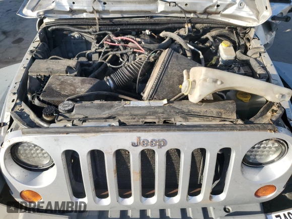 2008 Jeep Wrangler Unlimited X with VIN 1J4GB391X8L515128, listed as a Copart auction lot 74950764 with 188,884 mi miles and Salvage Title. Bid and sale history available at DreamBid. Image 12.
