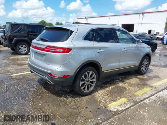 2017 Lincoln MKC Select with VIN 5LMCJ2C94HUL19396, listed as a IAAI auction lot 42576574 with 135,796 mi miles and . Bid and sale history available at DreamBid. Image 4.