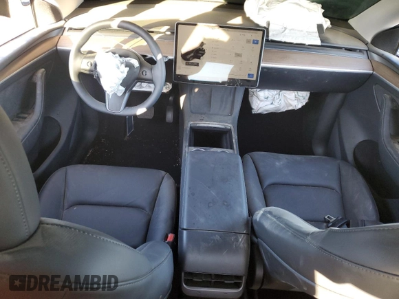 2024 Tesla Model Y Long Range с VIN 7SAYGDEE3RF008119, выставлен на аукционе Copart как лот 76385264 с пробегом 2 918 миль миль и Списание • Salvage title. История ставок и продаж доступна на DreamBid. Изображение 8.
