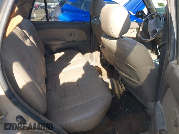 2000 Toyota 4Runner Limited with VIN JT3GN87R4Y0158912, listed as a IAAI auction lot 41130940 with 267,713 mi miles and . Bid and sale history available at DreamBid. Image 8.