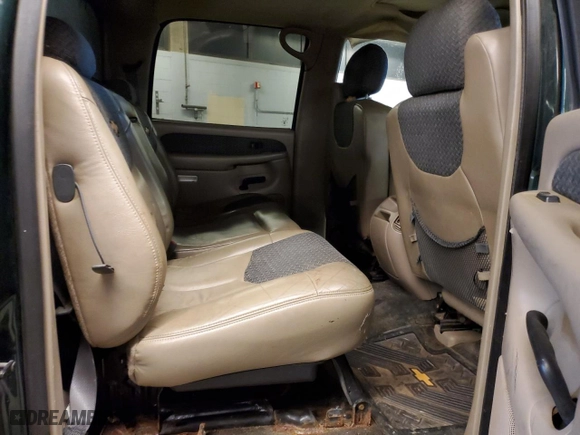 2002 Chevrolet Avalanche with VIN 3GNEK13T42G358557, listed as a Copart auction lot 78950744 with 0 mi miles and Clean Title. Bid and sale history available at carsss.com. Image 10.