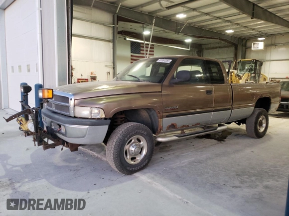 2001 Dodge Ram 2500 with VIN 1B7KF236X1J193739, listed as a Copart auction lot 82654584 with 191,466 mi miles and Clean Title. Bid and sale history available at carsss.com. Image 1.