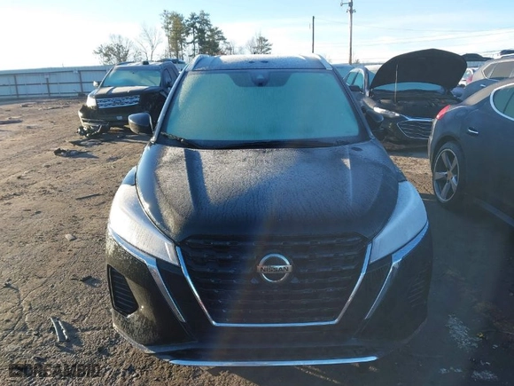 2021 Nissan Kicks SV with VIN 3N1CP5CV1ML468697, listed as a IAAI auction lot 41422462 with NaN miles. Bid and sale history available at carsss.com. Image 12.