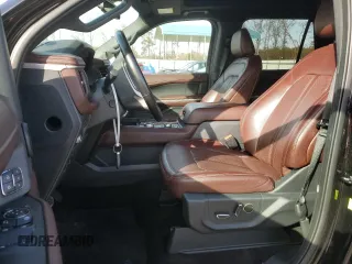 2022 Ford Expedition Limited с VIN 1FMJU2AT7NEA26629, выставлен на аукционе Copart как лот 85206774 с пробегом 49 221 миль миль и Списание • Salvage title. История ставок и продаж доступна на DreamBid. Изображение 7.