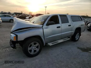 2007 Dodge Dakota ST with VIN 1D7HW28PX7S265270, listed as a Copart auction lot 78265494 with 154,418 mi miles and Salvage Title. Bid and sale history available at carsss.com. Image 1.