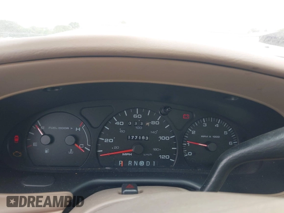 2003 Ford Taurus SES Standard with VIN 1FAFP55213A225447, listed as a IAAI auction lot 42206073 with 177,163 mi miles. Bid and sale history available at carsss.com. Image 7.