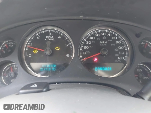 2007 GMC Yukon XL SLT with VIN 1GKFC16047R212196, listed as a IAAI auction lot 41737980 with 214,919 mi miles. Bid and sale history available at carsss.com. Image 7.
