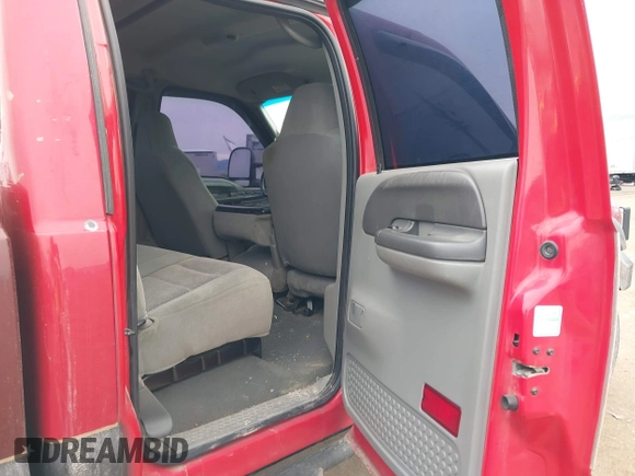 2003 Ford Super Duty F-250 XL with VIN 1FTNW21P83ED49491, listed as a IAAI auction lot 41784200 with 225,204 mi miles. Bid and sale history available at carsss.com. Image 8.