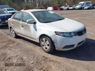 2012 Kia Forte EX with VIN KNAFU4A24C5547640, listed as a IAAI auction lot 41613927 with 225,939 mi miles. Bid and sale history available at carsss.com. Image 1.