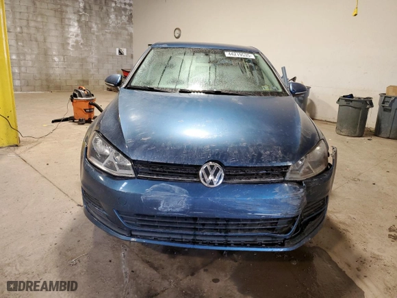 2017 Volkswagen Golf S with VIN 3VW117AU3HM037674, listed as a Copart auction lot 44219535 with 87,687 mi miles and Salvage Title. Bid and sale history available at carsss.com. Image 5.