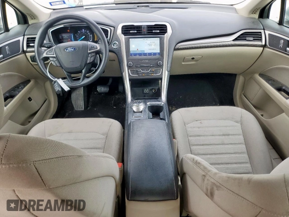 2020 Ford Fusion SE with VIN 3FA6P0LU5LR104854, listed as a Copart auction lot 57172725 with 47,470 mi miles and Salvage title. Bid and sale history available at DreamBid. Image 8.