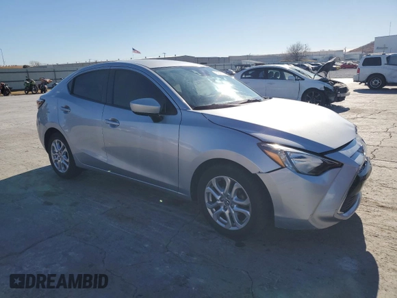 2018 Toyota Yaris iA with VIN 3MYDLBYV0JY305771, listed as a Copart auction lot 83691094 with 114,646 mi miles and Salvage Title. Bid and sale history available at carsss.com. Image 4.