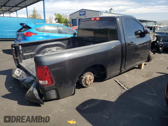 2018 Ram 1500 R/T with VIN 3C6JR6CTXJG195113, listed as a Copart auction lot 52747735 with 0 mi miles and Salvage Title. Bid and sale history available at carsss.com. Image 3.