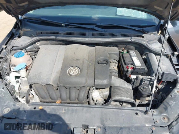 2011 Volkswagen Jetta SE с VIN 3VWDZ7AJ7BM381284, выставлен на аукционе IAAI как лот 42541349 с пробегом 139 299 миль миль и . История ставок и продаж доступна на DreamBid. Изображение 10.