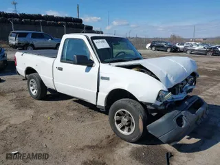 2008 Ford Ranger XL with VIN 1FTYR10D58PA65768, listed as a IAAI auction lot 41674883 with 118,424 mi miles. Bid and sale history available at carsss.com. Image 1.