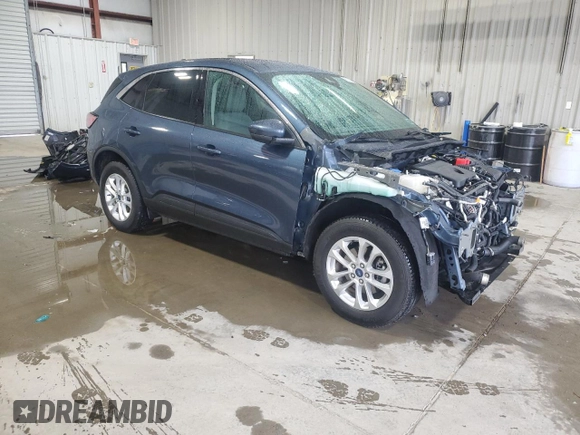 2020 Ford Escape SE с VIN 1FMCU9G68LUB86881, выставлен на аукционе Copart как лот 55262495 с пробегом 51 844 миль миль и Списание • Salvage title. История ставок и продаж доступна на DreamBid. Изображение 4.